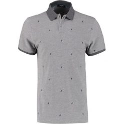 Calvin Klein JARA Koszulka polo medium grey. Koszulki polo marki CALVIN KLEIN. W wyprzedaży za 359.20 zł.