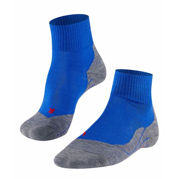 Skarpetki Falke TK5 Short. Niebieskie skarpety Falke, bez wzorów, z poliamidu. Za 136.00 zł.