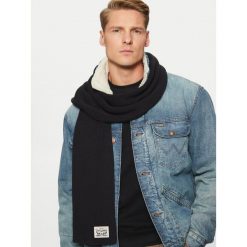 Szalik Levi's®. Czarne szaliki bez wzorów. Za 199.99 zł.