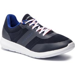 Sneakersy TOMMY HILFIGER - Core Lightweight Mesh Runner FM0FM02183 403. Buty sportowe casual marki Tommy Hilfiger. Za 399.00 zł.