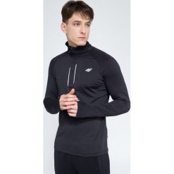 Bluza treningowa męska BLMF002 - ciemny szary melanż. Bluzy marki 4F. W wyprzedaży za 149.99 zł.