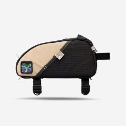 Torba rowerowa do bikepackingu Riverside ADVT 500 na górną rurę ramy 1,5 l. Brązowe torby na ramię ROCKRIDER, bez wzorów, z materiału, na ramię, bez dodatków. Za 129.99 zł.