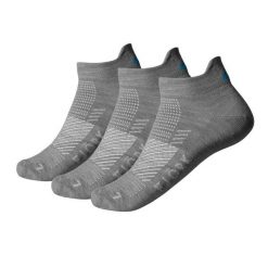 Skarpety Low Cut – 3 pary sportowe z wełny merynosów. Białe skarpetki sportowe FJORK MERINO, bez wzorów, z elastanu. Za 199.00 zł.