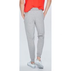 Adidas Originals - Spodnie. Spodnie treningowe długie adidas Originals. W wyprzedaży za 219.90 zł.