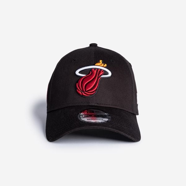 Czapka z daszkiem do koszykówki New Era NBA Miami Heat. Czapki z daszkiem New Era, bez wzorów. Za 119.99 zł.