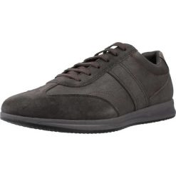 Buty GEOX U AVERY Szary. Szare buty turystyczne Geox, bez wzorów, ze skóry, bez zapięcia, na fitness i siłownię. Za 244.99 zł.