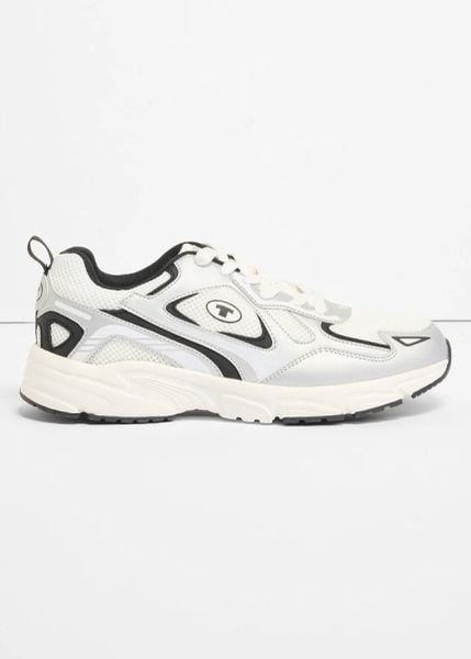 Niskie sneakersy na grubej podeszwie Tom Tailor z lekką podeszwą. Białe buty do biegania bonprix, bez wzorów, bez zapięcia, do biegania. Za 149.99 zł.