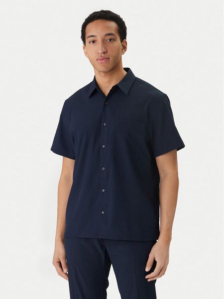 Calvin Klein Koszula LV04LF109G Granatowy Classic Fit. Niebieskie koszule CALVIN KLEIN, m, bez wzorów, z syntetyku, bez kołnierzyka, bez ramiączek. Za 409.99 zł.