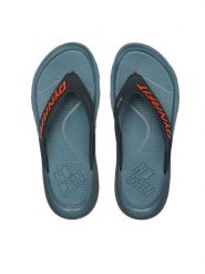 Dynafit Japonki Podium 8071 Granatowy. Niebieskie japonki Dynafit, bez wzorów, z tworzywa sztucznego. Za 189.99 zł.
