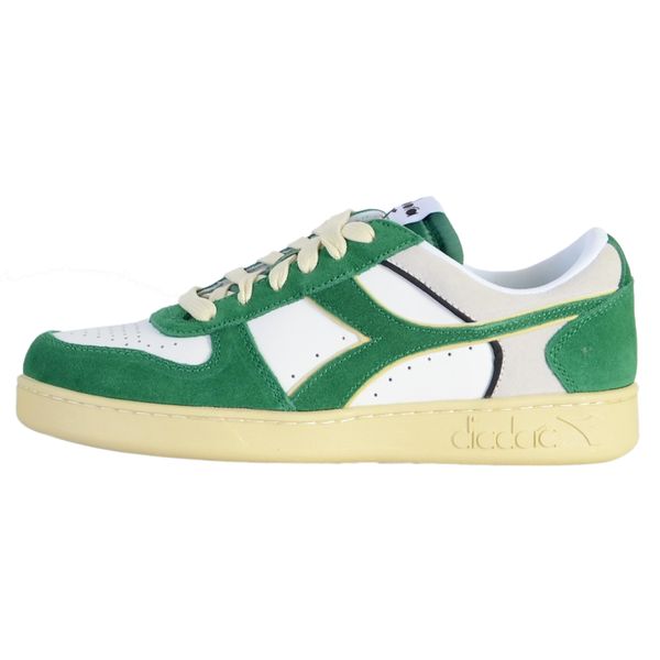 Sneakersy DIADORA MAGIC BASKET LOW SUEDE LEATHER. Zielone buty sportowe casual Diadora, bez wzorów, bez zapięcia. Za 279.99 zł.