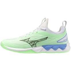Buty halowe Mizuno Wave Luminous. Czarne buty do biegania Mizuno, bez wzorów, bez zapięcia, do biegania, mizuno wave. Za 369.99 zł.