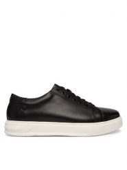 Clarks Sneakersy Goswell Tie 26186559 Czarny. Czarne buty sportowe casual Clarks, bez wzorów, ze skóry, bez zapięcia. Za 429.99 zł.