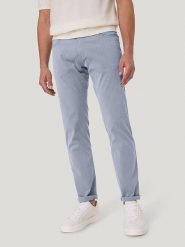 Pierre Cardin Spodnie w kolorze błękitnym rozmiar: W42/L36. Niebieskie spodnie materiałowe Pierre Cardin, l, z aplikacjami, z materiału, klasyczne. Za 172.95 zł.