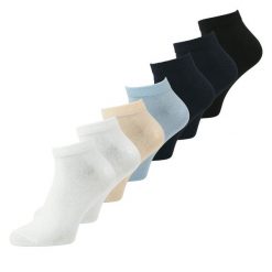 Zestaw 7 par niskich skarpet męskich Jack&Jones. Skarpety Jack&Jones, bez wzorów. Za 59.99 zł.