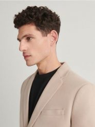 Marynarka slim fit - beżowy. Brązowe marynarki Reserved, l, bez wzorów. W wyprzedaży za 159.99 zł.