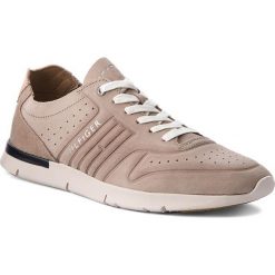 Sneakersy TOMMY HILFIGER - Unlined Th Light Suede Runner FM0FM01631 Taupe 255. Buty sportowe casual marki Tommy Hilfiger. W wyprzedaży za 259.00 zł.