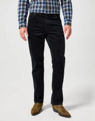 MĘSKIE SPODNIE SZTRUSKOWE WRANGLER TEXAS BLACK 112356789 W121016329. Czarne jeansy Wrangler, l. Za 209.99 zł.