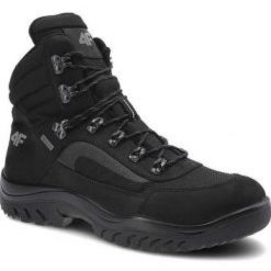 Buty 4F H4Z21-OBMH253 czarny czarne. Czarne buty turystyczne bez wzorów, z materiału, bez zapięcia. Za 640.22 zł.
