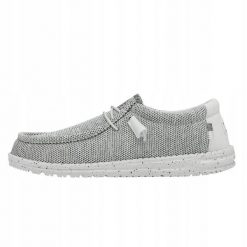 HeyDude Męskie Mokasyny Wally 40019 Sox. Czarne mokasyny Hey dude, bez wzorów, z materiału, bez obcasa, bez zapięcia. Za 341.45 zł.