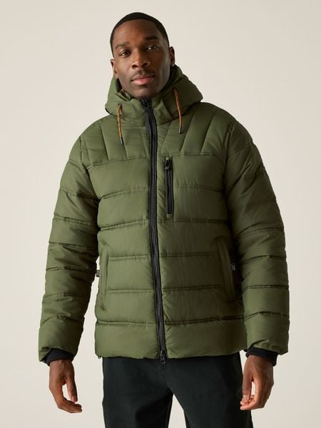 Regatta Kurtka pikowana "Leeshaw" w kolorze oliwkowym rozmiar: XXL. Brązowe kurtki Regatta, xxl, bez wzorów, bez kaptura. Za 284.15 zł.