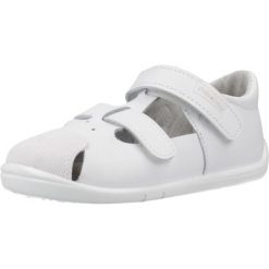 Sandały TITANITOS L500 RICARDO Biały. Białe sandały TITANITOS, ze skóry, bez zapięcia. Za 214.99 zł.