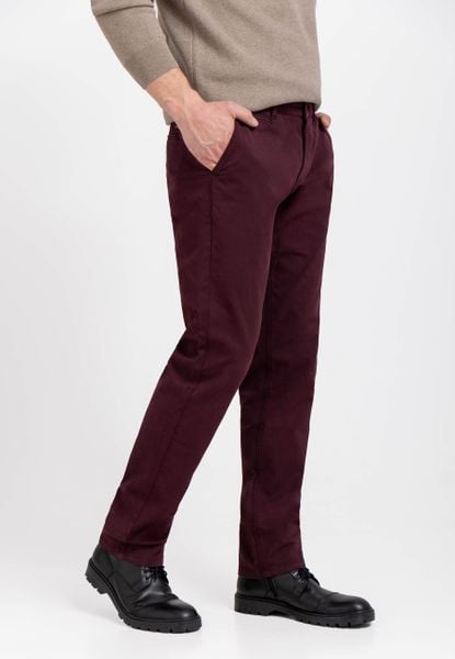 Spodnie chinosy R-PARKS. Czerwone eleganckie spodnie Volcano, m, z materiału, klasyczne. Za 179.99 zł.