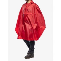 Peleryna turystyczna Trekmates Rove Poncho - chilli pepper. Czerwone kurtki przeciwdeszczowe TREKMATES, m, bez wzorów, bez kaptura. Za 203.99 zł.