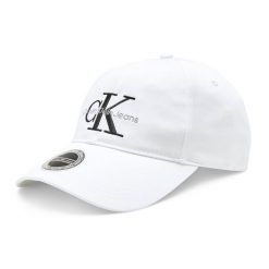 Czapka z daszkiem Calvin Klein Jeans. Białe czapki z daszkiem Calvin Klein Jeans, bez wzorów, z jeansu. Za 99.99 zł.