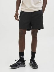 Jack & Jones Szorty dresowe w kolorze czarnym rozmiar: S. Czarne krótkie spodenki sportowe Jack & Jones, s, bez wzorów, z dresówki. Za 97.28 zł.