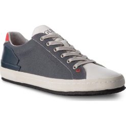 Sneakersy GUESS - Low FMLOW1 FAB12 LAVIO. Niebieskie buty sportowe casual marki Guess, z aplikacjami, z materiału. Za 519.00 zł.