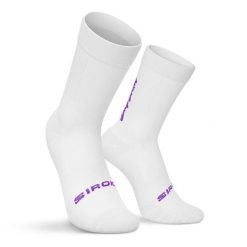 Skarpetki sportowe Boombastic Siroko BBC Amp White. Białe skarpety SIROKO, bez wzorów, z elastanu. Za 59.00 zł.