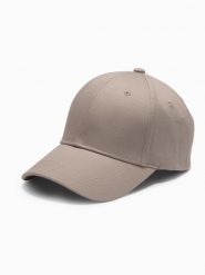 Jednokolorowa czapka męska z daszkiem bejsbolówka – popielata V7 OM-ACCS-0105 - uniwersalny. Szare czapki z daszkiem Ombre Clothing, bez wzorów, z bawełny. Za 59.99 zł.