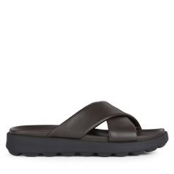 Klapki Geox. Brązowe klapki Geox. Za 289.99 zł.