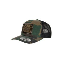Czapka męska Pitbull Snapback Camo Trucker Blood Dog. Brązowe czapki z daszkiem PITBULL, bez wzorów. Za 119.00 zł.