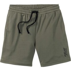 Długie szorty sportowe funkcyjne bonprix ciemnooliwkowy. Krótkie spodenki sportowe marki WED'ZE. Za 74.99 zł.