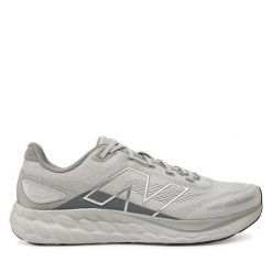 Buty do biegania New Balance. Szare buty do biegania New Balance, bez wzorów, bez zapięcia, do biegania. Za 499.99 zł.