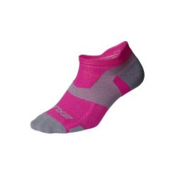 Skarpetki 2XU Vectr Light Cushion No Show. Czerwone skarpety 2XU, bez wzorów. Za 151.50 zł.