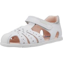 Sandały PABLOSKY 067000P Biały. Białe sandały PABLOSKY, ze skóry, bez zapięcia. Za 271.99 zł.