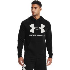 Bluza z kapturem Under Armour Rival Fleece Big Logo, Mężczyźni. Białe bluzy Under Armour, m, bez wzorów, z bawełny, z kapturem. Za 290.00 zł.