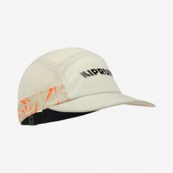 Czapka z daszkiem do biegania Kiprun 5 paneli Replika. Brązowe czapki z daszkiem KIPRUN, bez wzorów, z materiału. Za 49.99 zł.