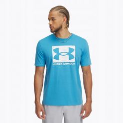 Męski T-Shirt Sportowy Under Armour Abc Camo Boxed Logo. Niebieskie t-shirty sportowe Under Armour, bez wzorów, bez ramiączek, na fitness i siłownię. Za 129.99 zł.