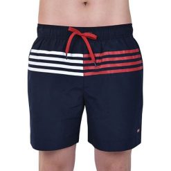 Tommy Hilfiger Plavkové kraťasy Medium Drawstring UM0UM01121 -416 Navy Blaze r (rozmiar XL). Niebieskie odzież kąpielowa Tommy Hilfiger, m, bez wzorów. W wyprzedaży za 214.00 zł.