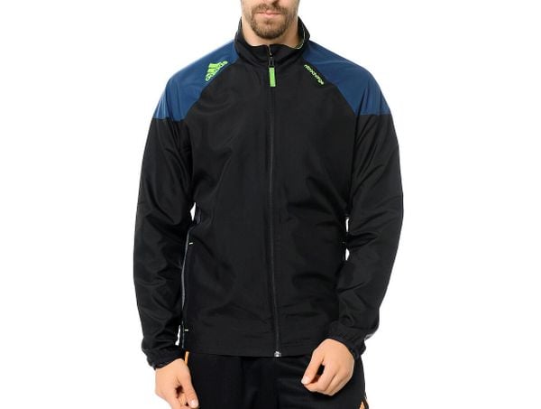 Bluza sportowa na trenning Adidas. Bluzy bez kaptura Adidas, m, bez wzorów, z materiału, bez kaptura. Za 98.00 zł.