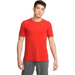 Podkoszulek Nike Yoga Dri-Fit, Mężczyźni. Czerwone podkoszulki Nike, m, bez wzorów, z poliesteru, bez ramiączek. Za 290.00 zł.