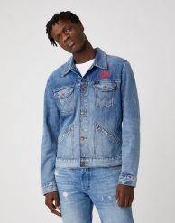 MĘSKA KURTKA JEANSOWA WRANGLER 124WJ THE WRIDER W4MJUG12K 112129139. Kurtki Wrangler, m, bez wzorów, z jeansu, bez kaptura. Za 269.99 zł.