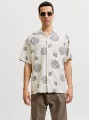 Jack & Jones Koszula "Alfredo" - Loose fit - w kolorze beżowym rozmiar: XXL. Brązowe koszule Jack & Jones, xxl, bez wzorów, bez kołnierzyka, bez ramiączek. Za 79.03 zł.