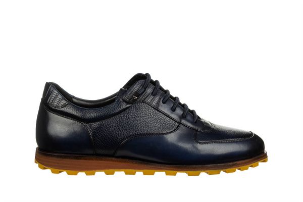 Półbuty Brooman A230-G56-SW4 Blue 104252, Granatowy, Skóra naturalna - 45. Niebieskie eleganckie półbuty Brooman, bez wzorów, z gumy, bez obcasa, bez zapięcia. W wyprzedaży za 404.10 zł.