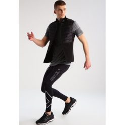 2XU Legginsy black/silver. Spodnie treningowe długie 2XU, z elastanu. W wyprzedaży za 367.20 zł.