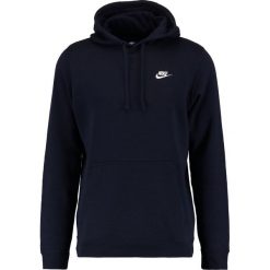 Nike Sportswear CLUB Bluza z kapturem dark blue. Bluzy z kapturem marki Nike Sportswear, m, z bawełny, z kapturem. Za 209.00 zł.