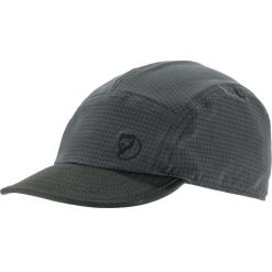 Czapka Fjall Raven Abisko Trekking Cap Dorośli. Szare czapki z daszkiem Fjällräven, bez wzorów, z bawełny. Za 213.45 zł.
